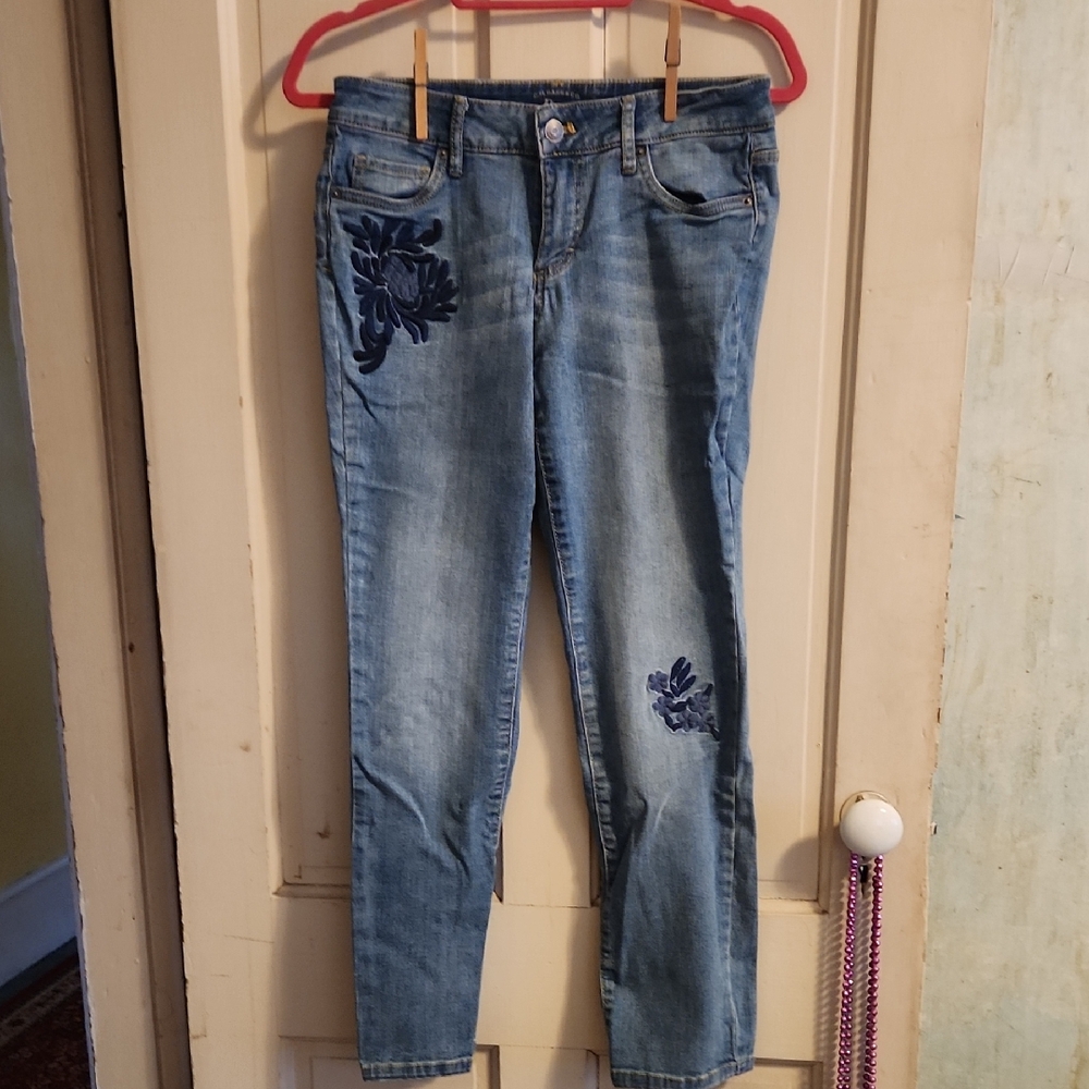 Bass Blue Floral Women's Cropped Jeans